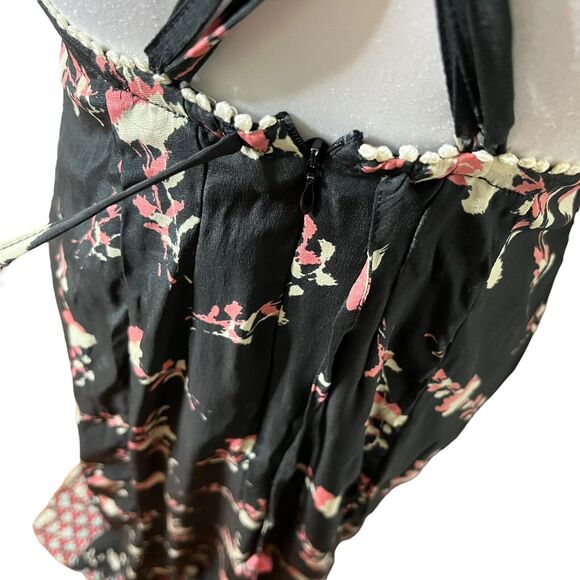 Welcome to my closet! - Picture 8 of 12